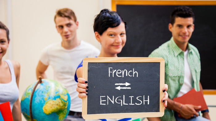 du học Pháp bằng tiếng Anh