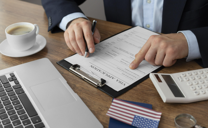 II. Lỗi về phỏng vấn visa (đặc biệt là visa Mỹ): Giao tiếp kém và không thuyết phục