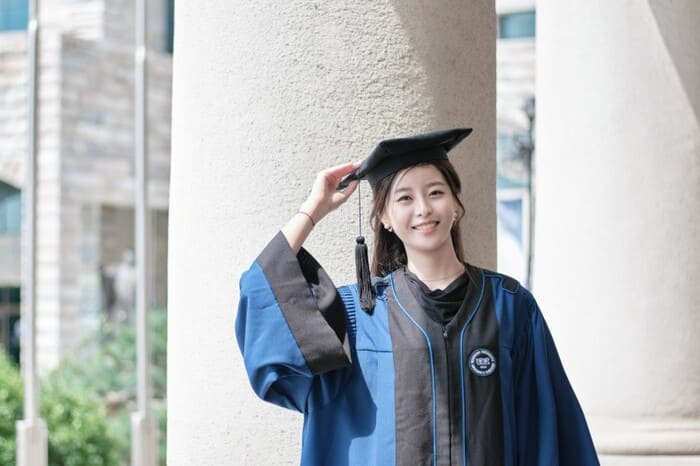 Tại sao nên du học Thạc sĩ? Lợi ích "khủng" không thể bỏ qua