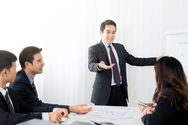 Điều kiện du học ngành Kinh doanh: Bạn cần chuẩn bị những gì?